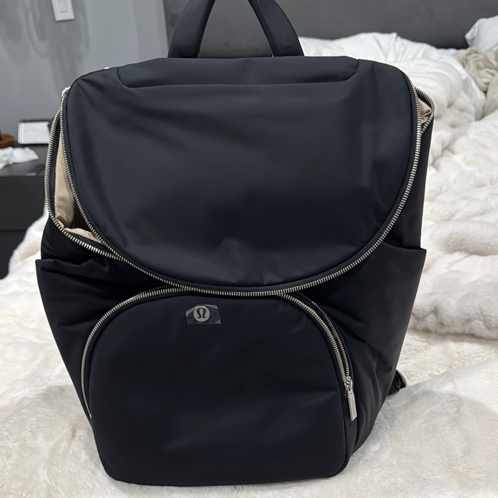 lululemon athletica Black Backpack with Ergonomic Design